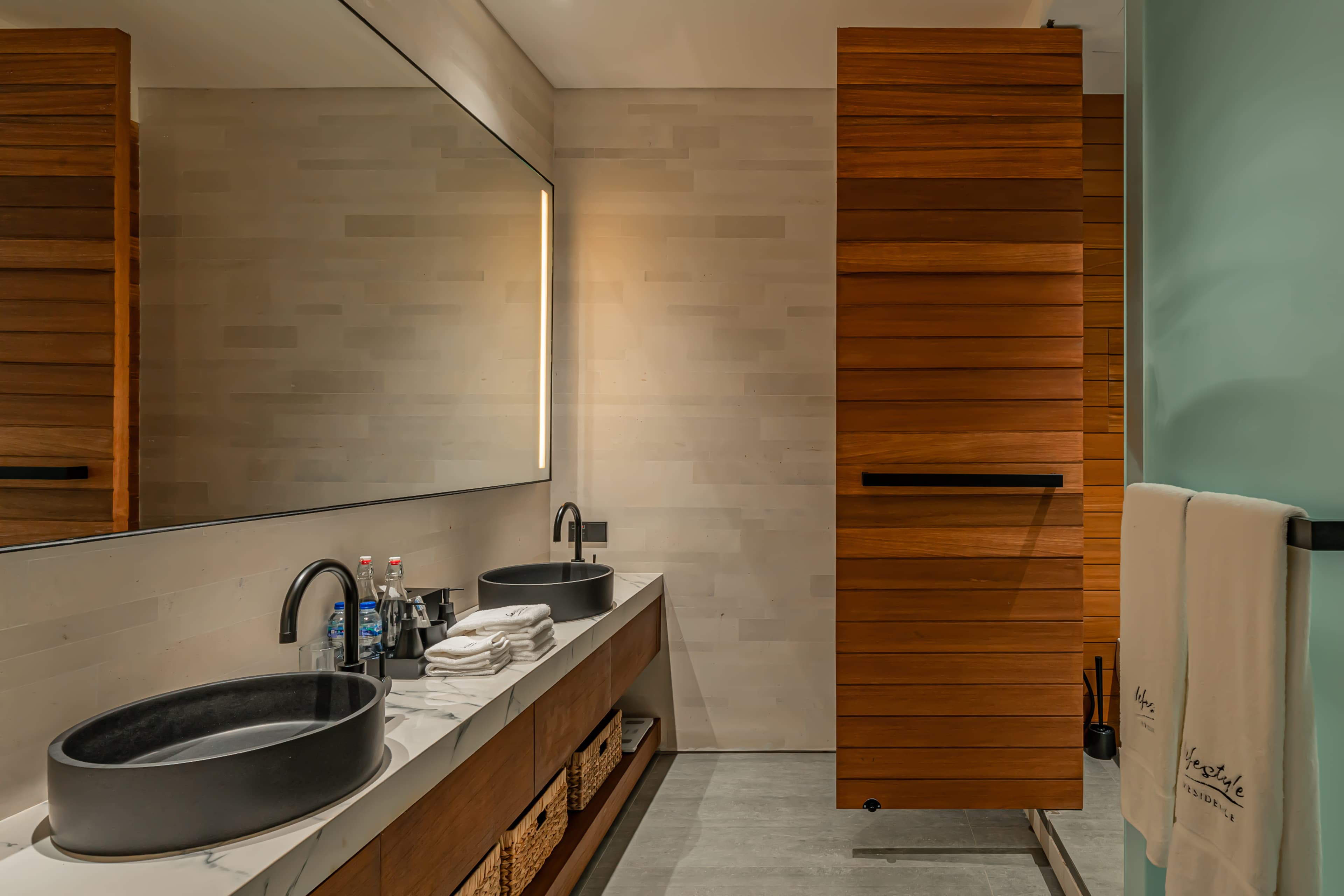 Apartment Detail View 13-4
